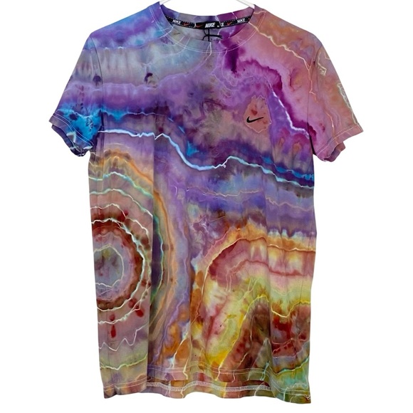Nike Tie Dye Tee Tshirt Mens Size Medium Unisex Handmade Geode Upcycle Multi - Picture 1 of 10